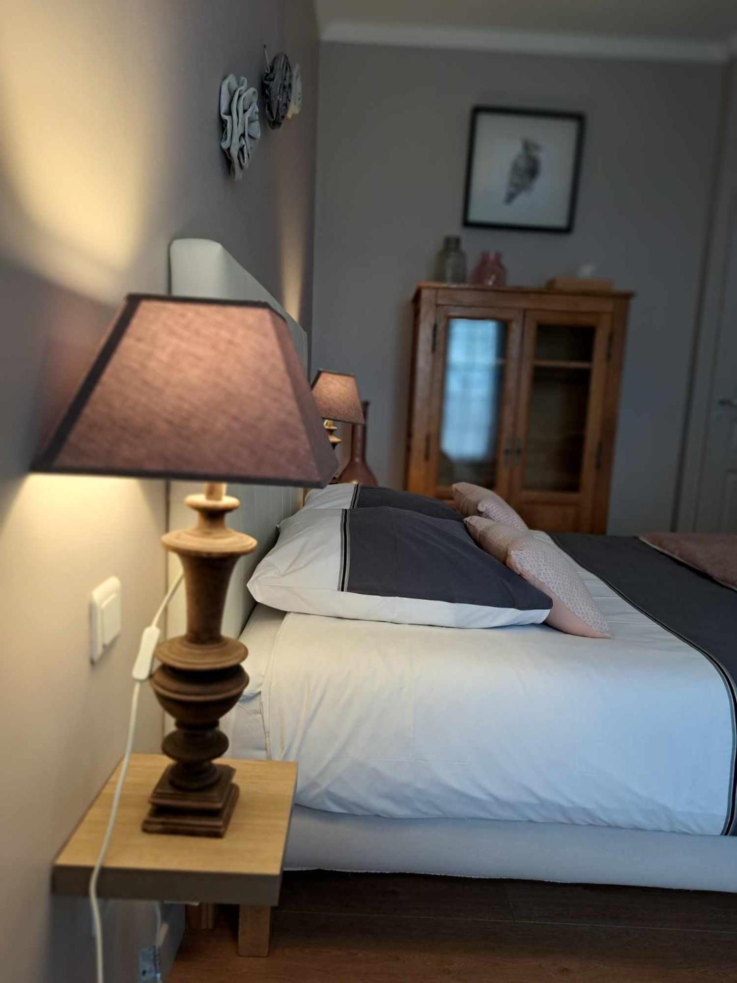 A L'Ombre De La Treille -Proche Saint-Emilion Bed & Breakfast Bagian luar foto