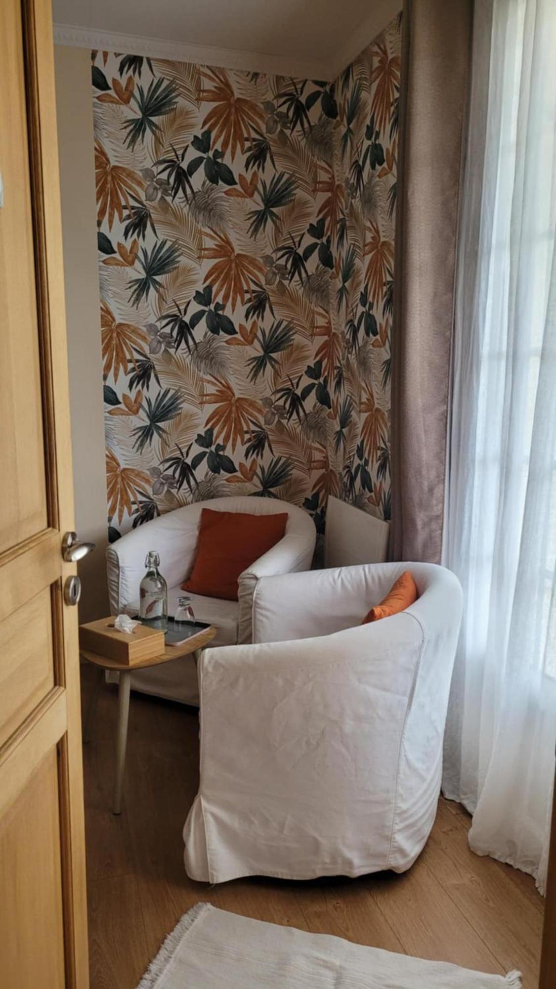 A L'Ombre De La Treille -Proche Saint-Emilion Bed & Breakfast Bagian luar foto